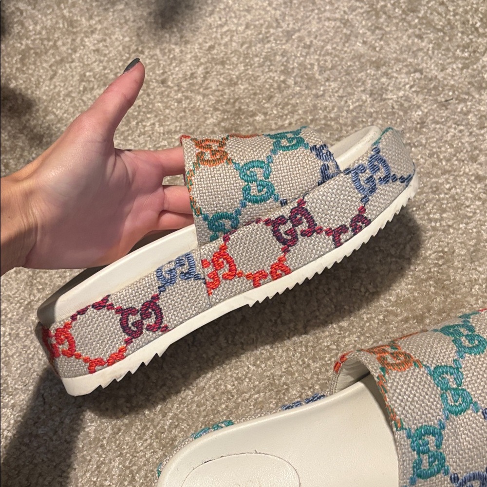 Gucci Platform Sandals - Picture 5 of 7